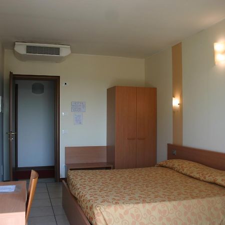 Hotel Moro Freoni San Pietro in Cariano Exteriör bild
